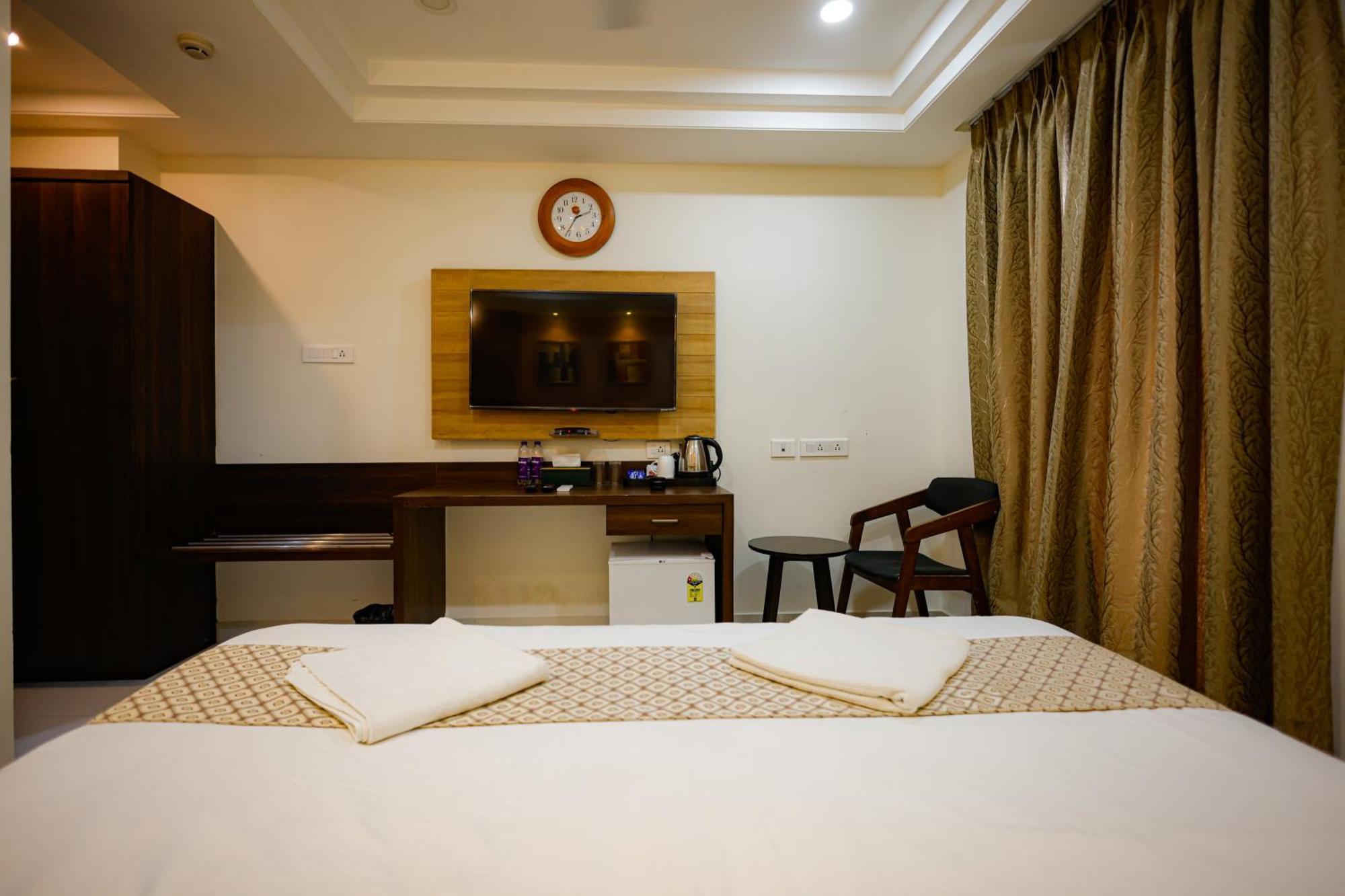 M Square Hotel Hyderabad Exterior photo