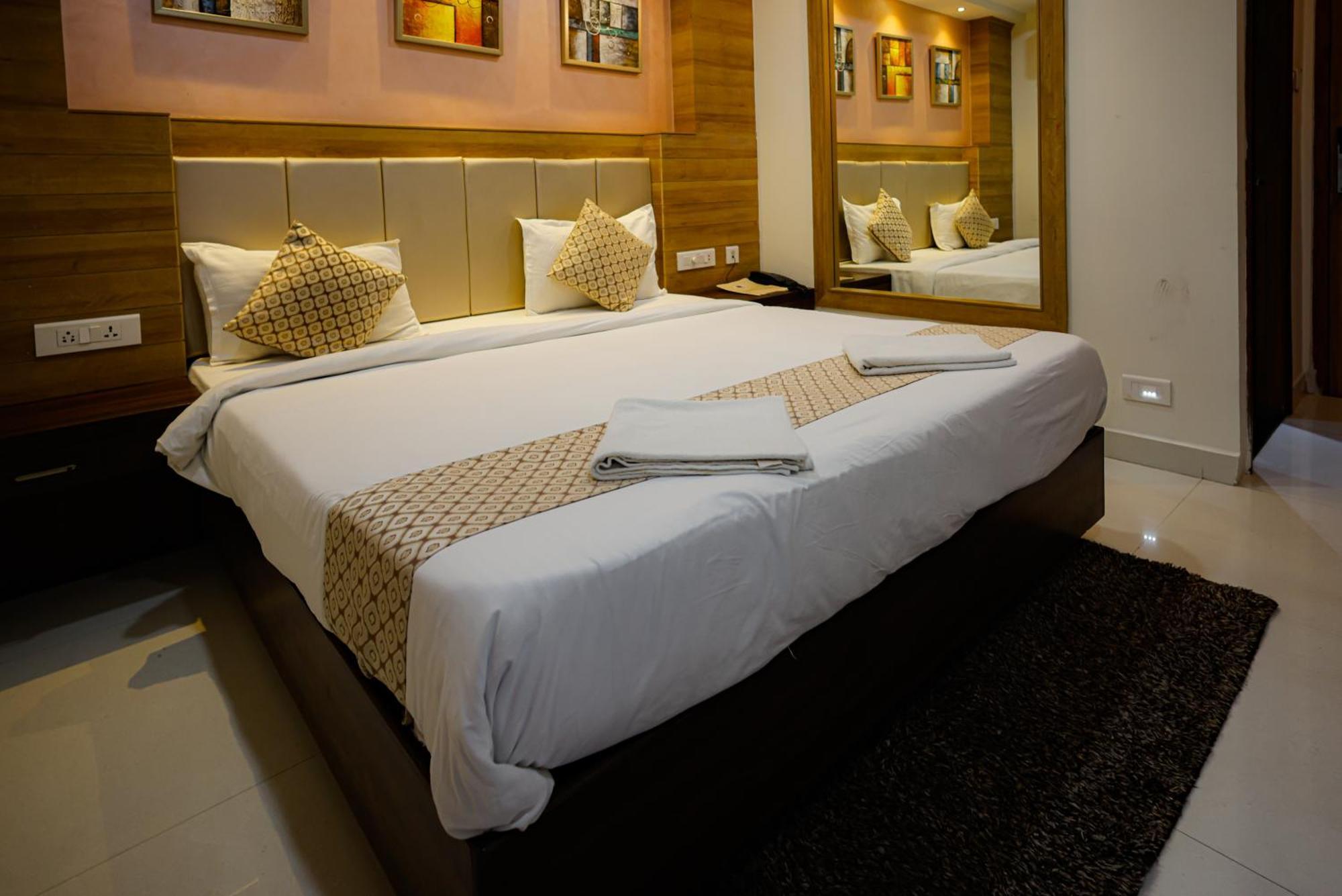 M Square Hotel Hyderabad Exterior photo