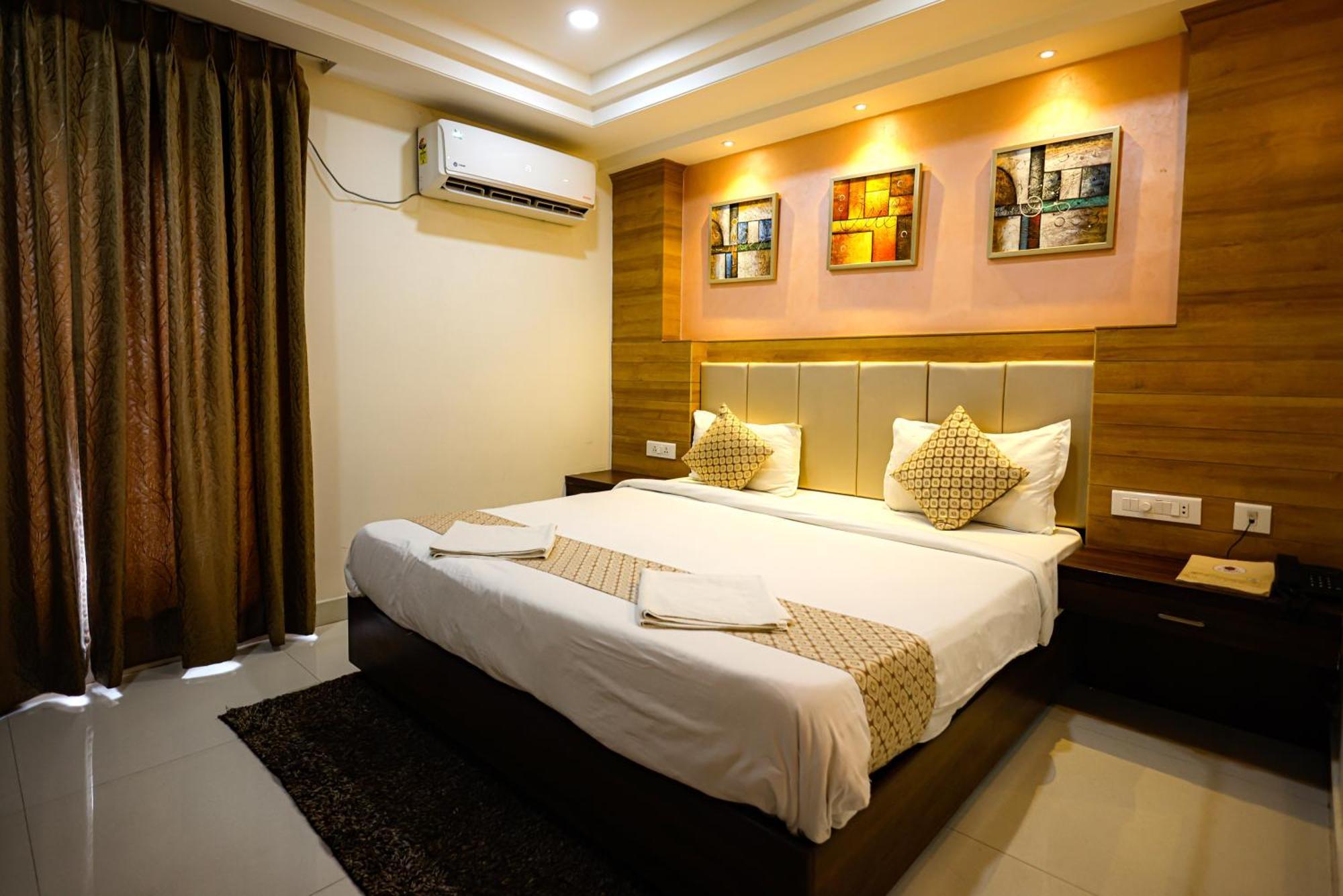 M Square Hotel Hyderabad Exterior photo