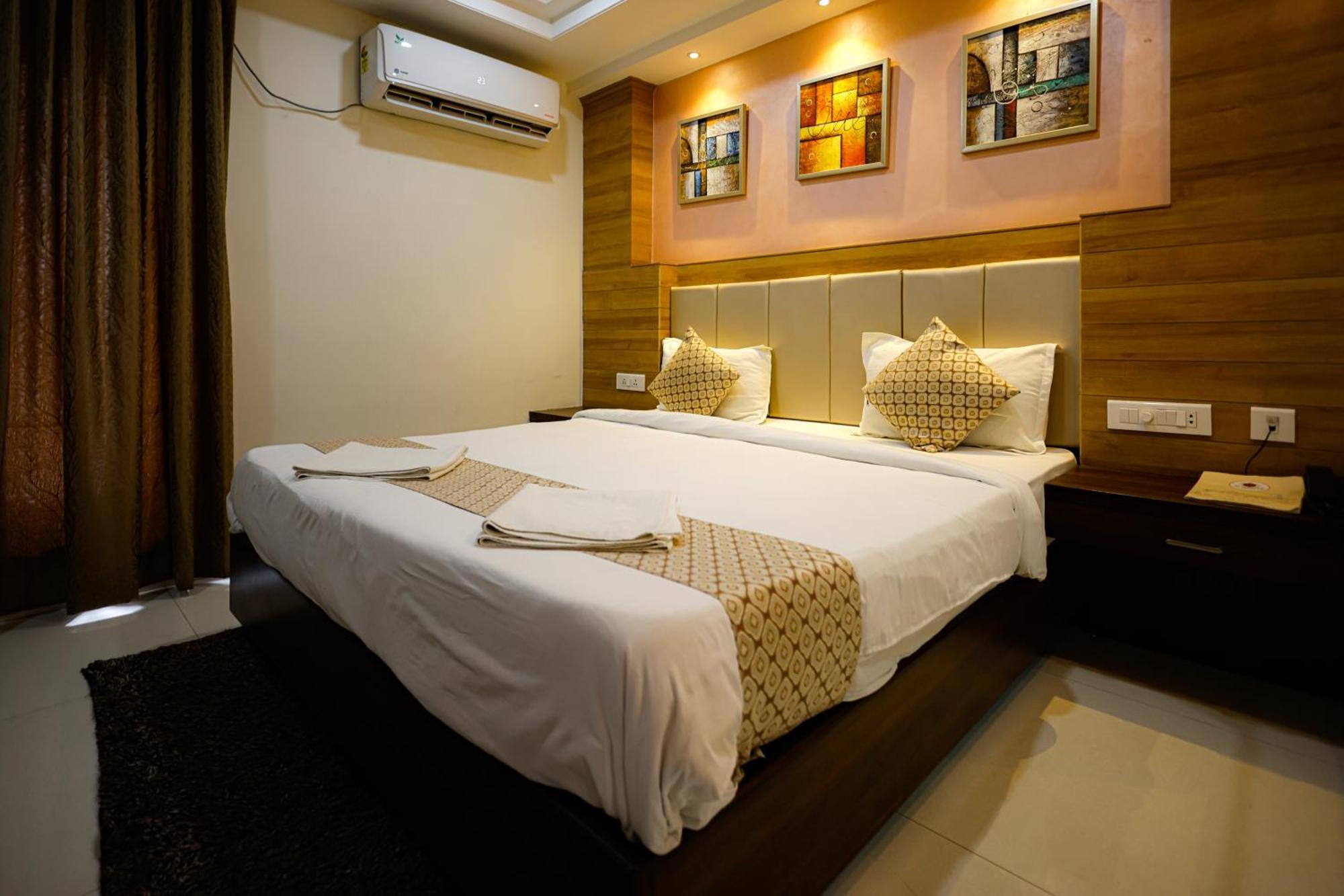 M Square Hotel Hyderabad Exterior photo
